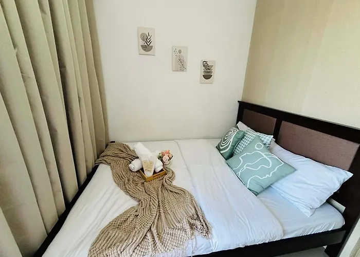 Stunning Sunset & Fireworks View - Shore Residences - Near - Moa Balcony - Pool - Netflix Apartahotel 4*